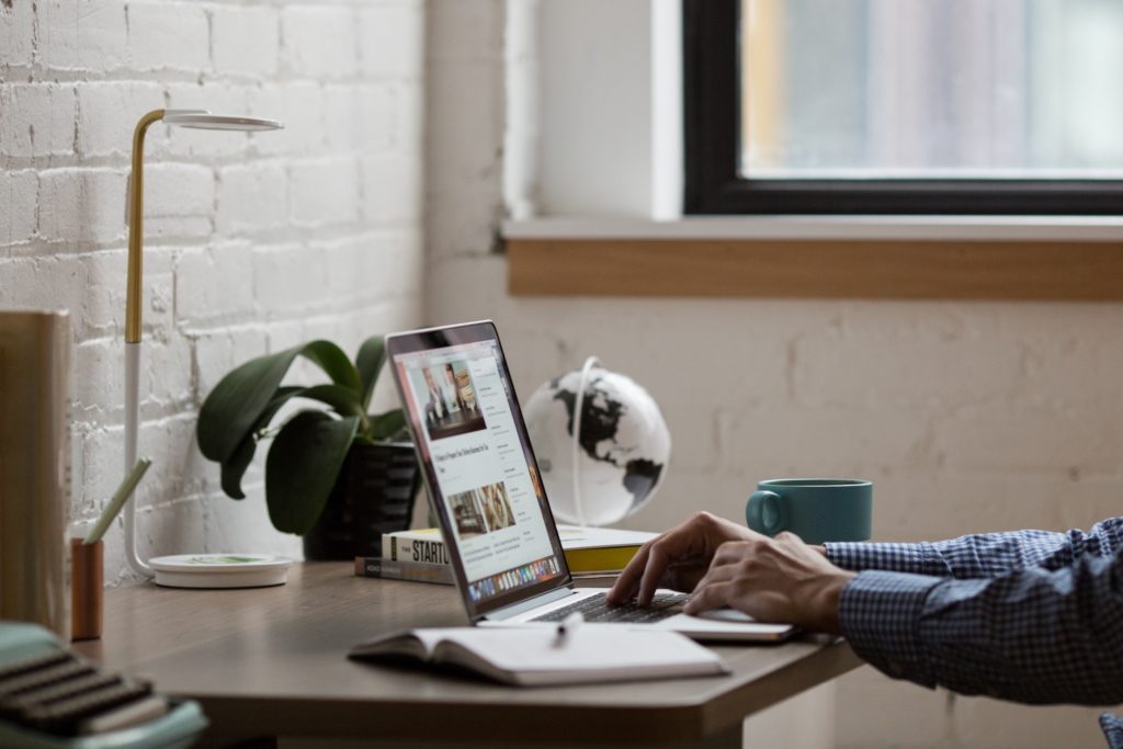 Standing Desk Converter